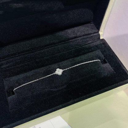 [Marin-Jewelry]CLOVER  SINGLE FLOWER BRACELET SILVER