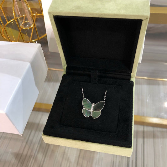[Marin-Jewelry]LARGE BUTTERFLY SILVER PENDANT DIAMOND NECKLACE