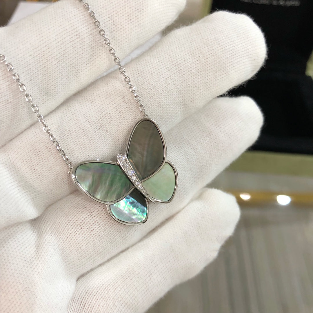 [Marin-Jewelry]LARGE BUTTERFLY SILVER PENDANT DIAMOND NECKLACE