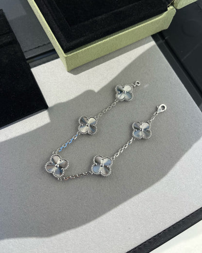 [Marin-Jewelry] CLOVER 5 MOTIF LASER BRACELET COLLECTION